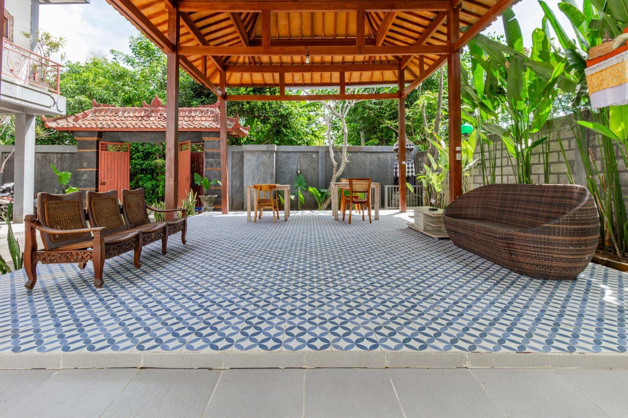 Capital O 93944 Geweka Homestay Jimbaran  Luaran gambar
