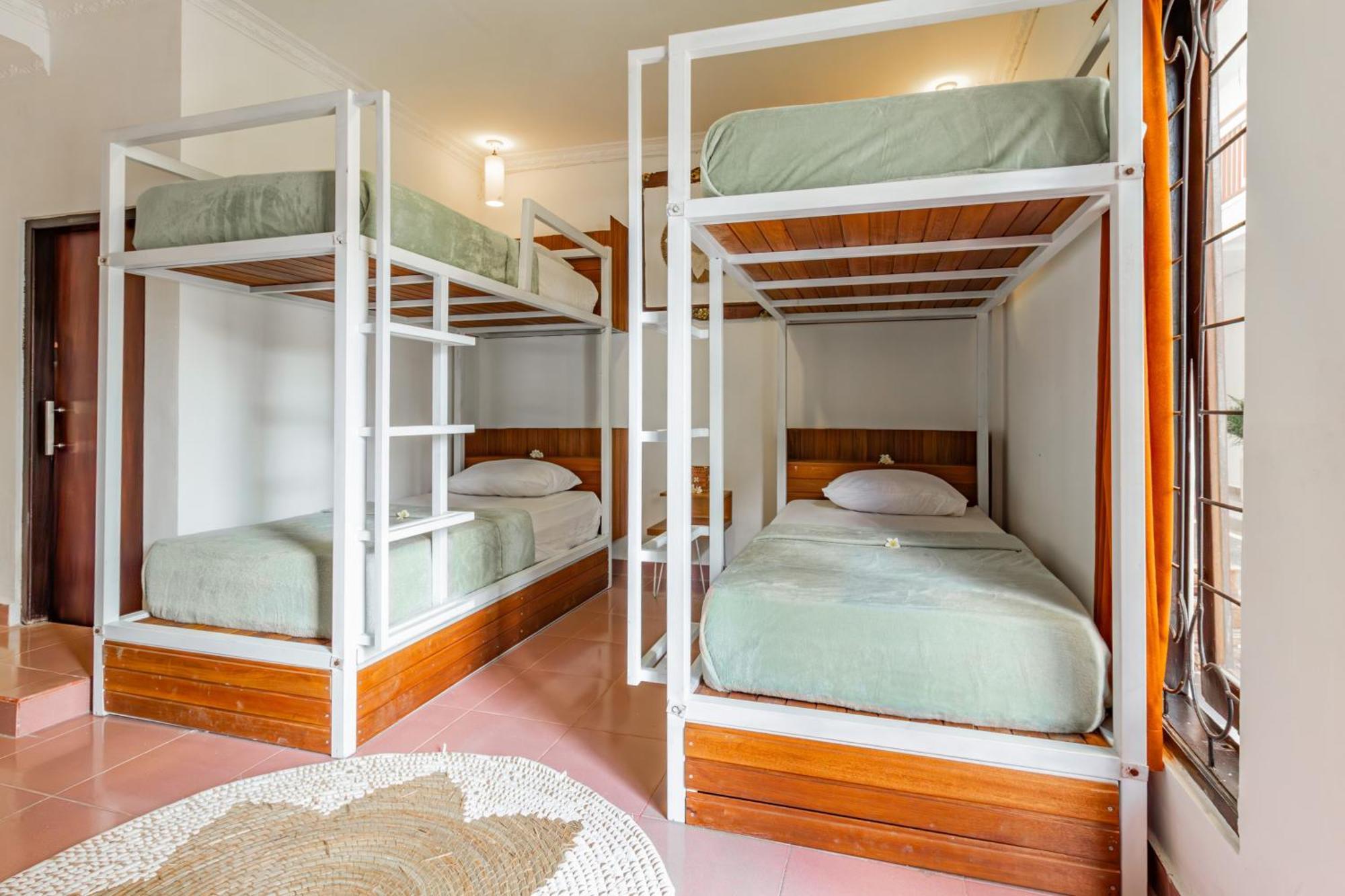 Capital O 93944 Geweka Homestay Jimbaran  Luaran gambar